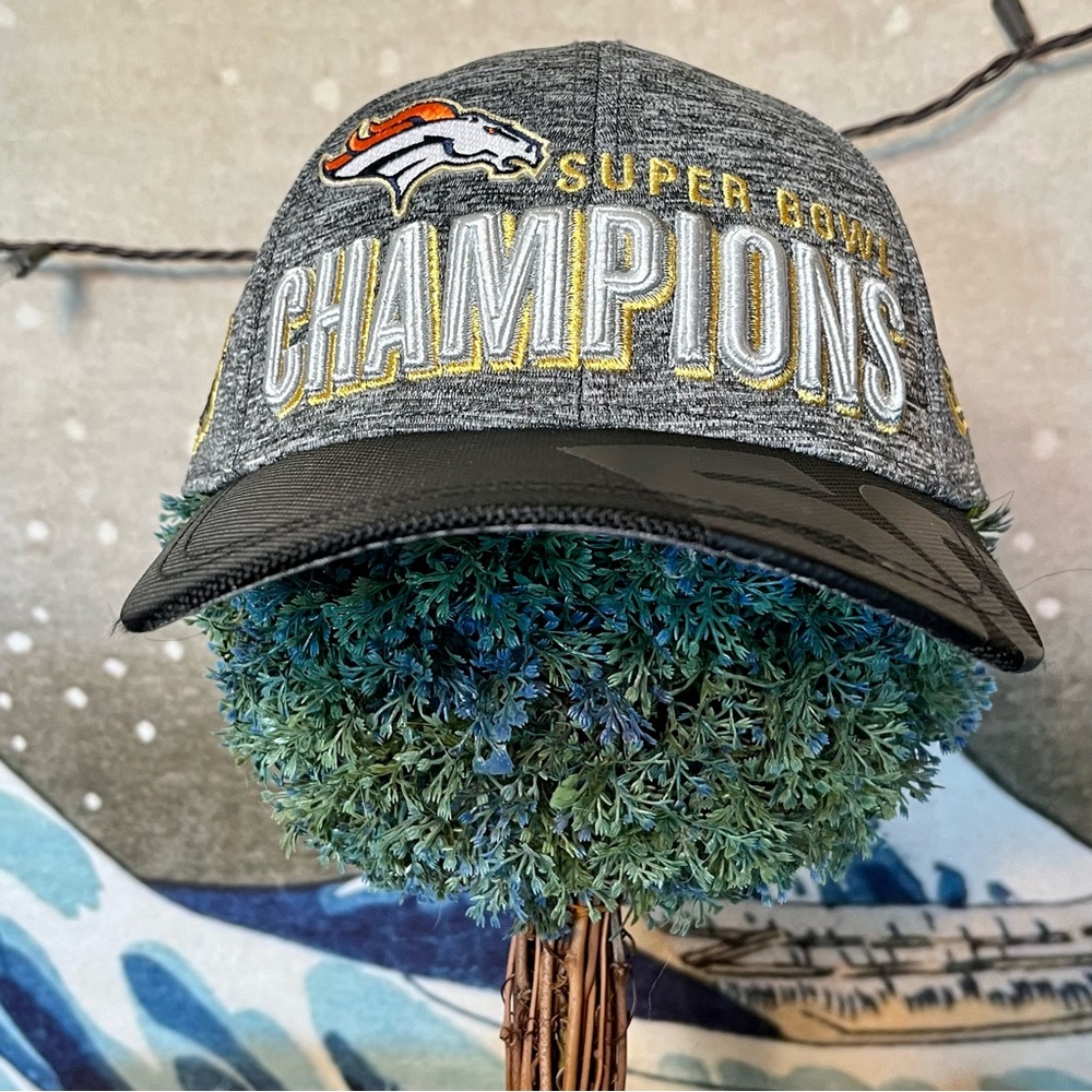 New Era Denver Broncos Super Bowl 50 Champions a/Sticker Hat OS